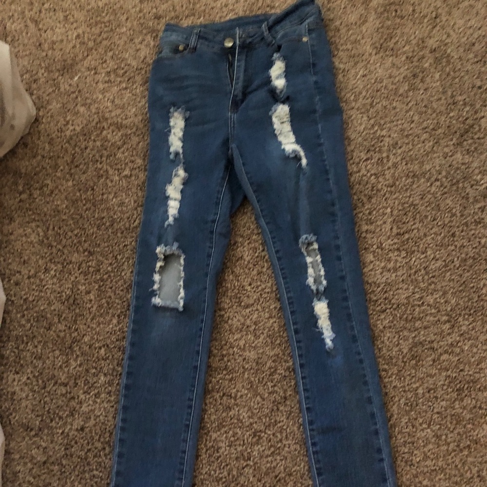 2 pairs High waisted jeans